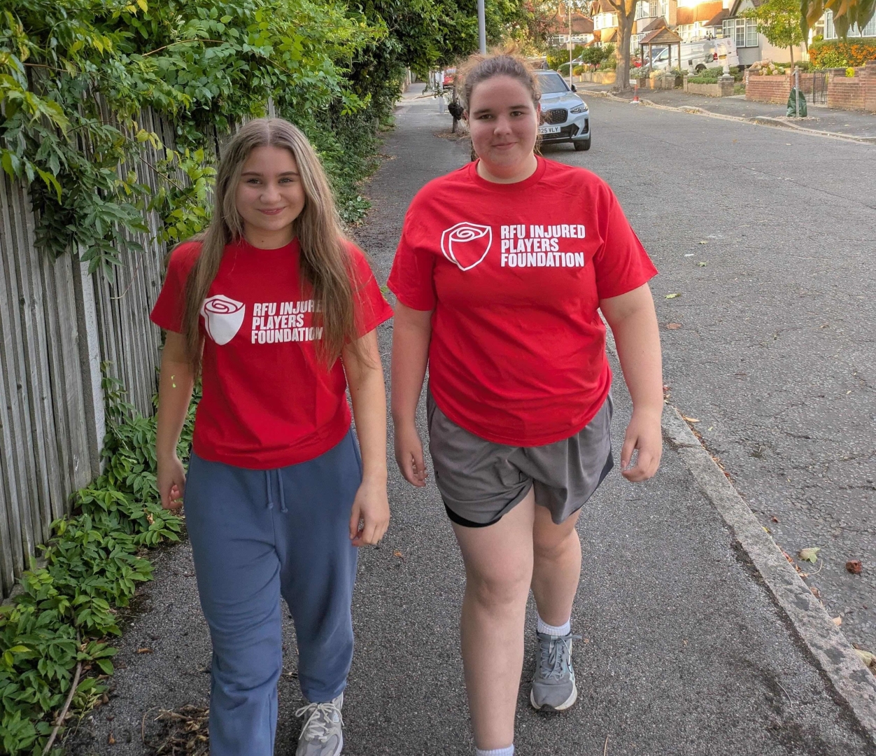 neve Lawrence and Emma Chapman fundraise for Injured Players Foundation